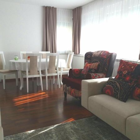 Apartment Esha Sarajevo Ngoại thất bức ảnh